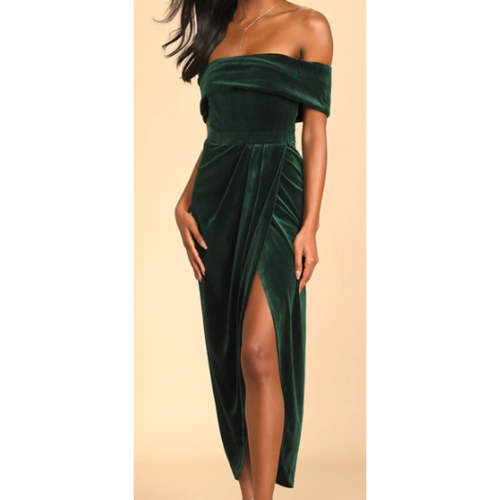 LULU'S S I'm Enchanted Emerald Green Velvet Off-the-Shoulder Midi Dress New B157